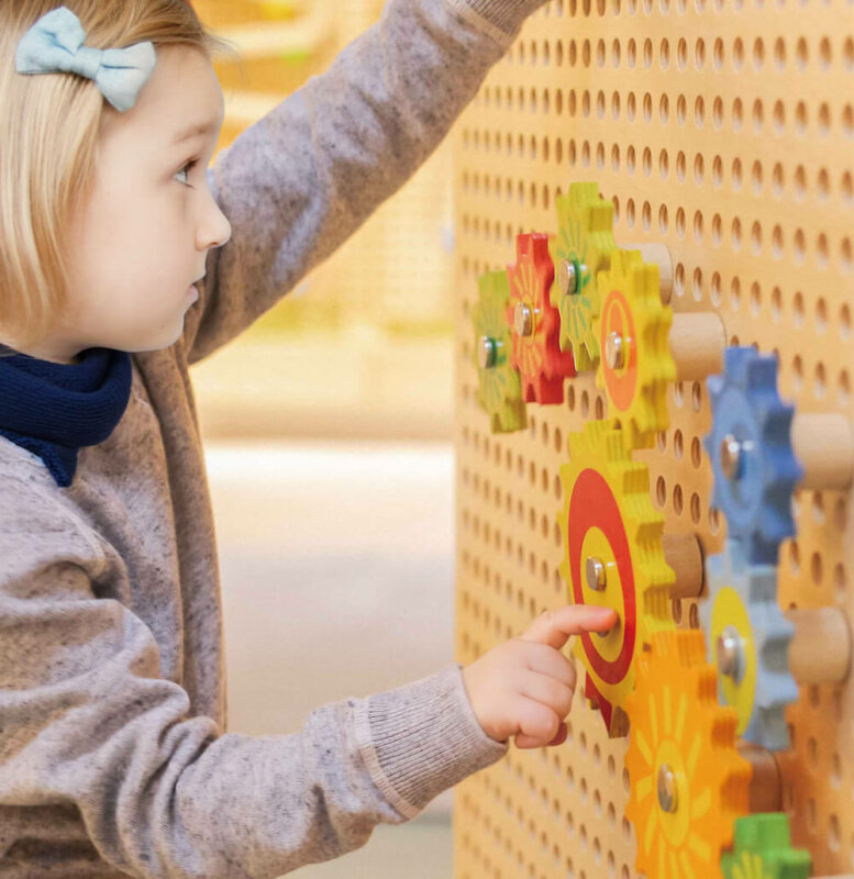 kidnetics gizmo gears